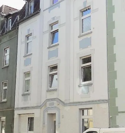 2 Zimmer Mit Kueche Und Bad